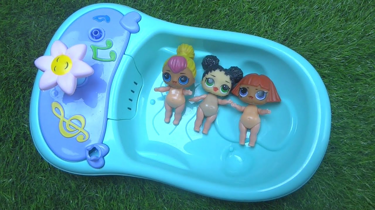 #lolshorts#satisfyingcandybathtub#lolcandymixing#relaxingvideowithlol#bathtubmixingcandy#watertub