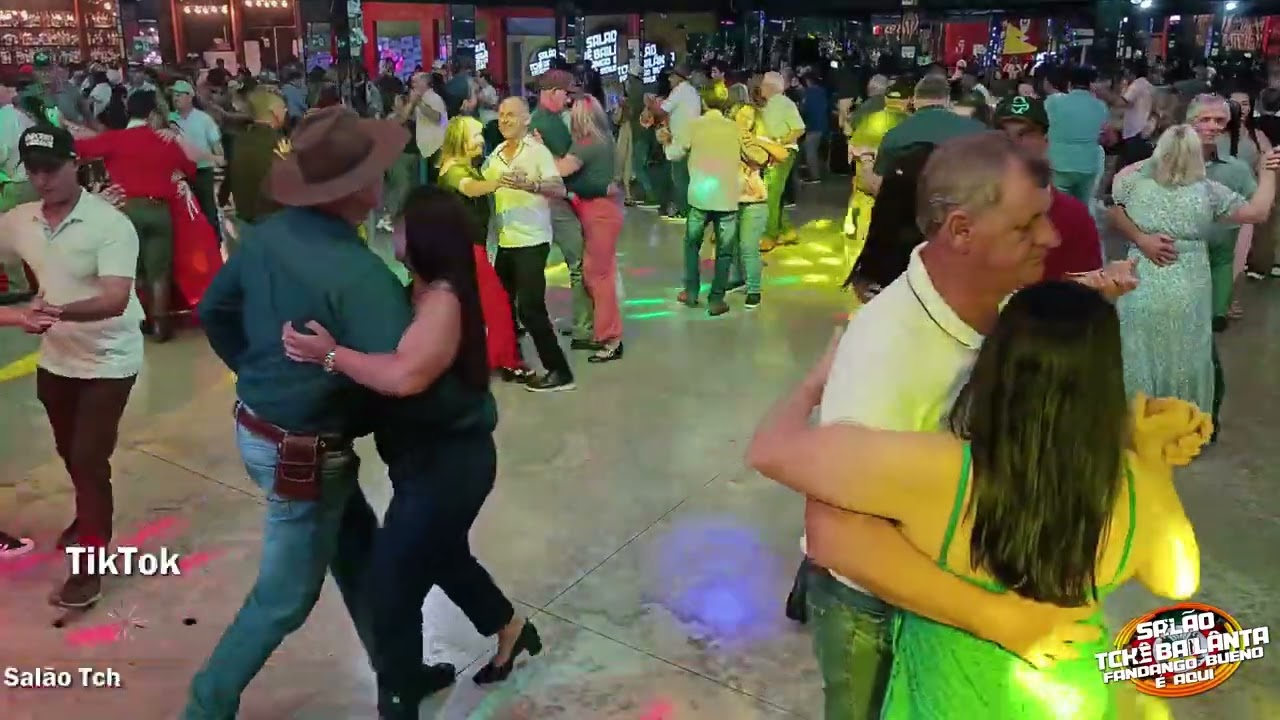Os Piá do Bailão - Casamento da Doralice - Bugio Do Chaleira Preta - Bugio dos Bailes