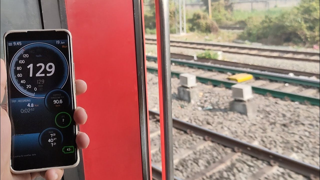 0-130 KMPH Fast Acceleration by WAP7 || Kaziranga Express in Howrah - Bardhaman Chord Line 