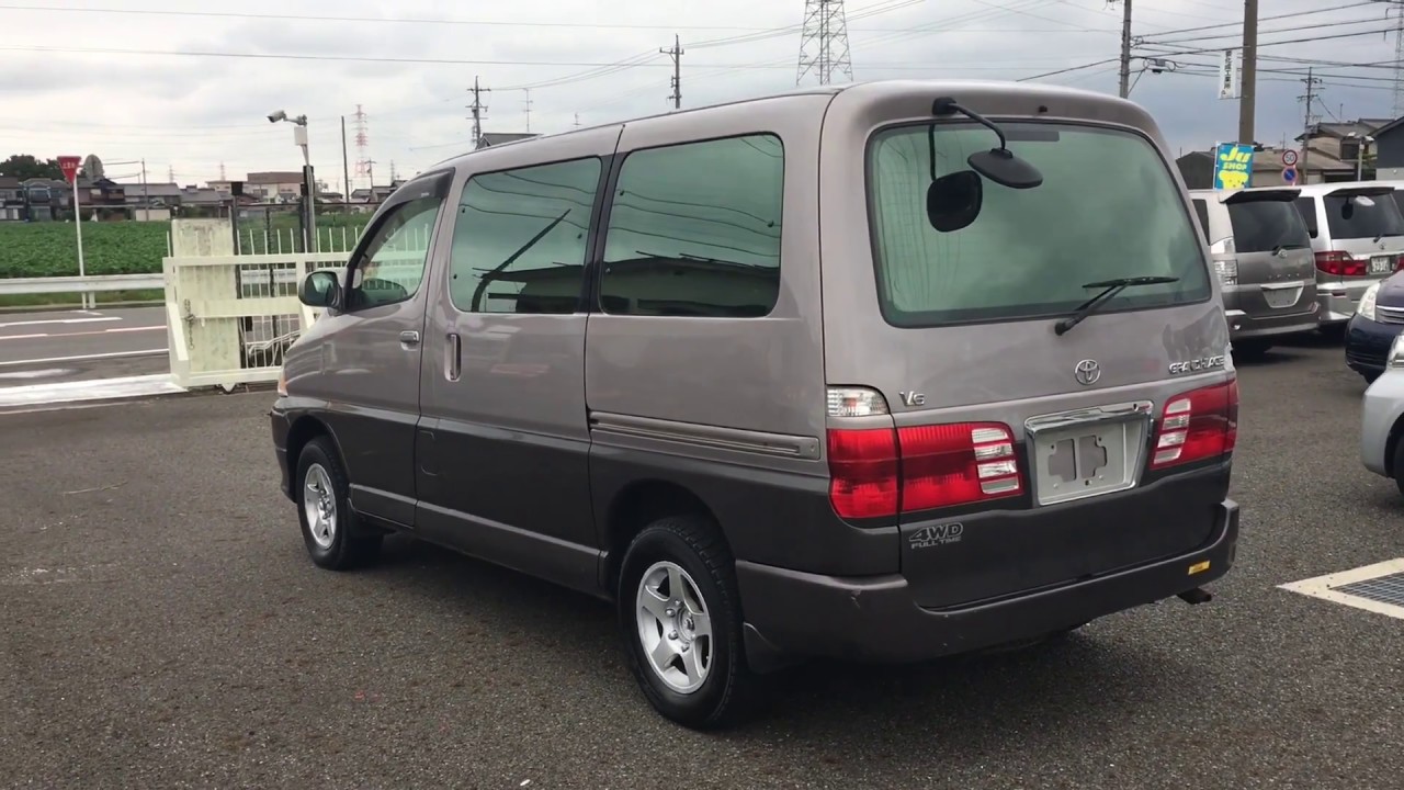 19559A8NQ Toyota Grand Hiace