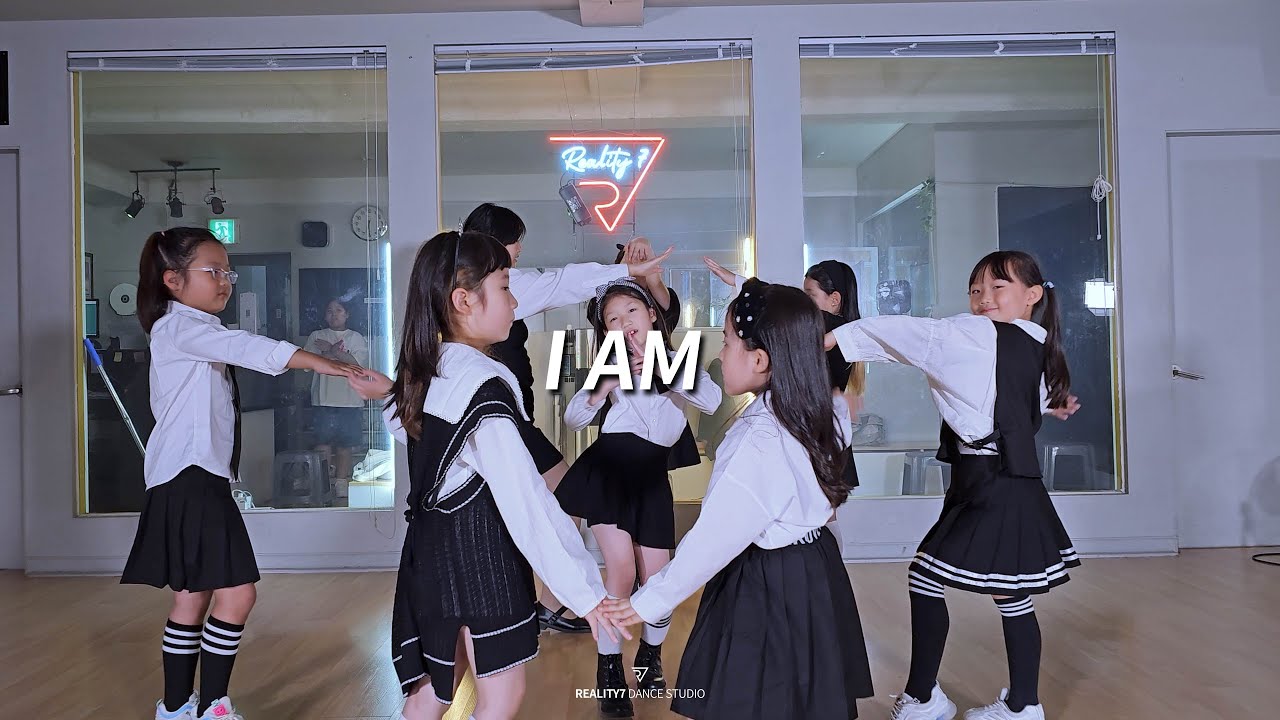 [KIDS K-POP] IVE(아이브) - I AM  l by Oh Hwi Ru