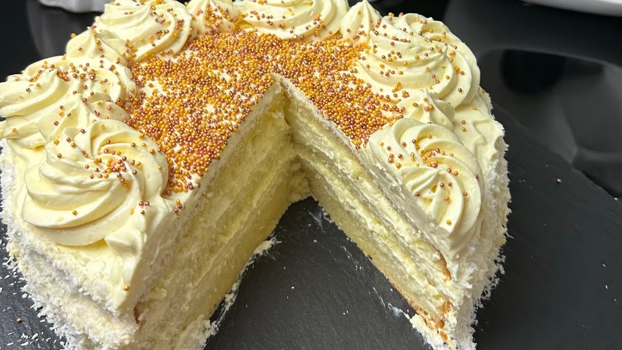 Cel mai delicios tort cu crema de lamaie si blat umed👌🍰🍋#reelsviralシ