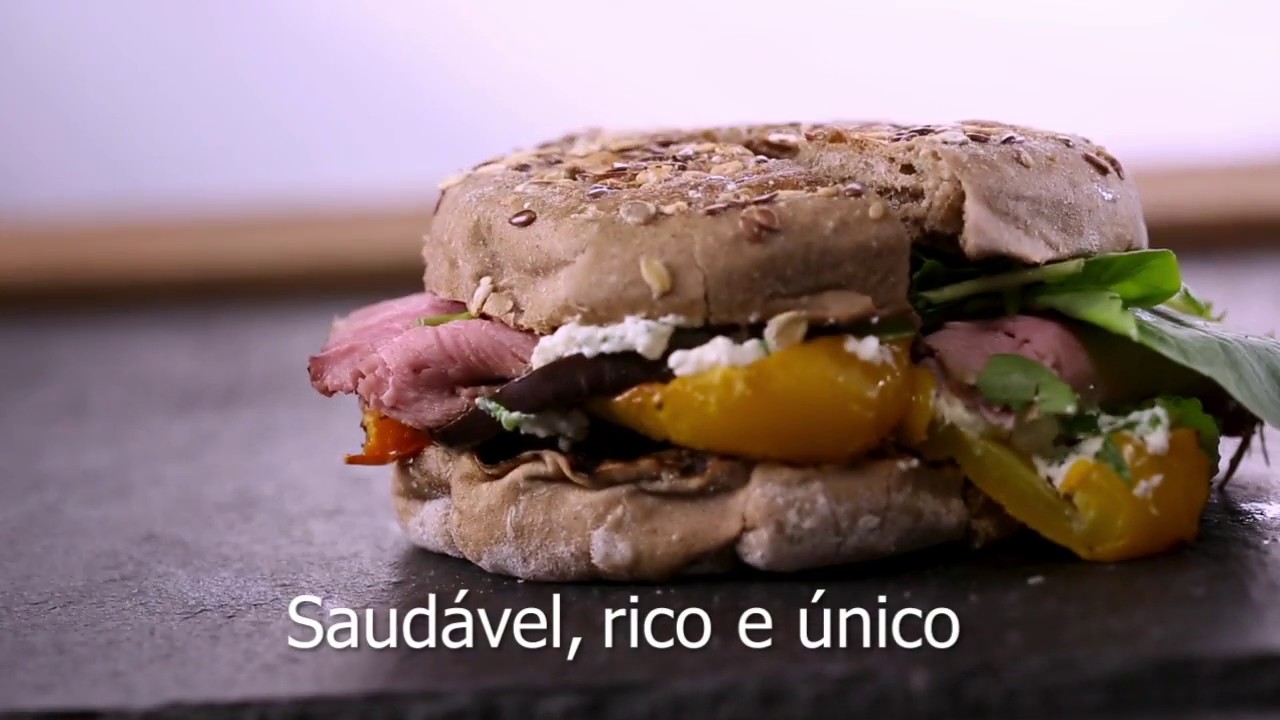 Bolo do Caco Multicereais com Rosbife