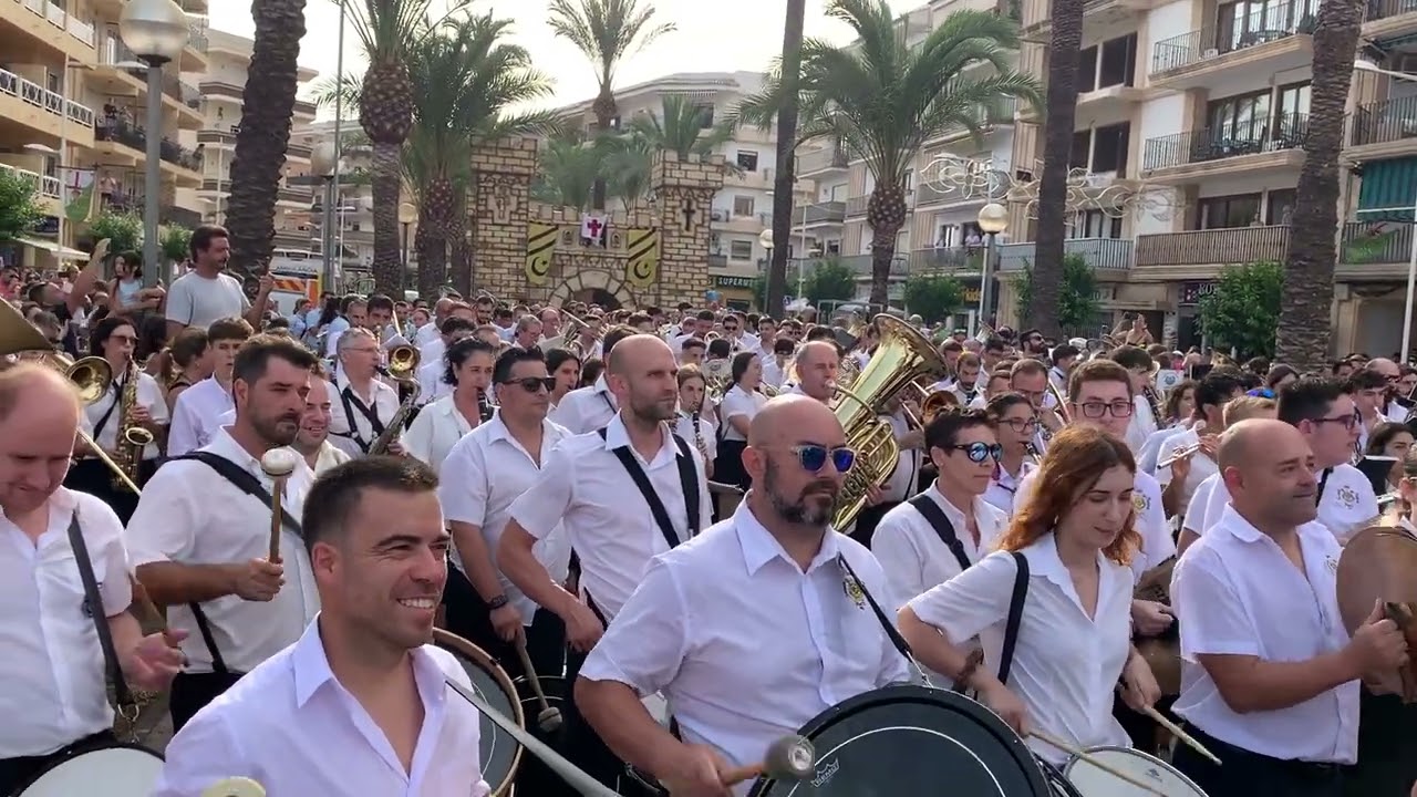 El pasodoble Xàbia suena al unísono de todas las bandas de los Moros i Cristians 2023