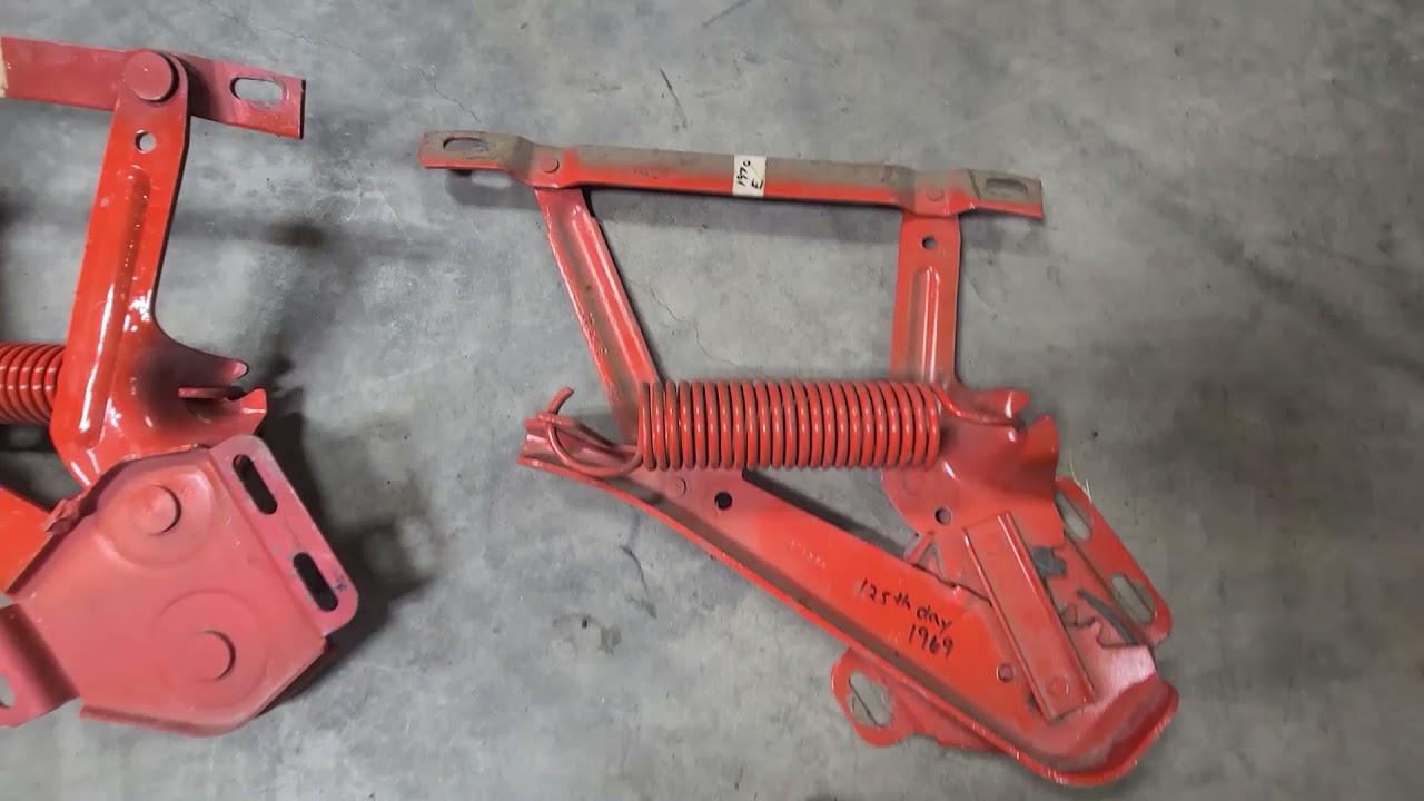 Some Differences between E Body Hood Hinges on 1970-1974 Dodge Challenger/ Plymouth Cuda