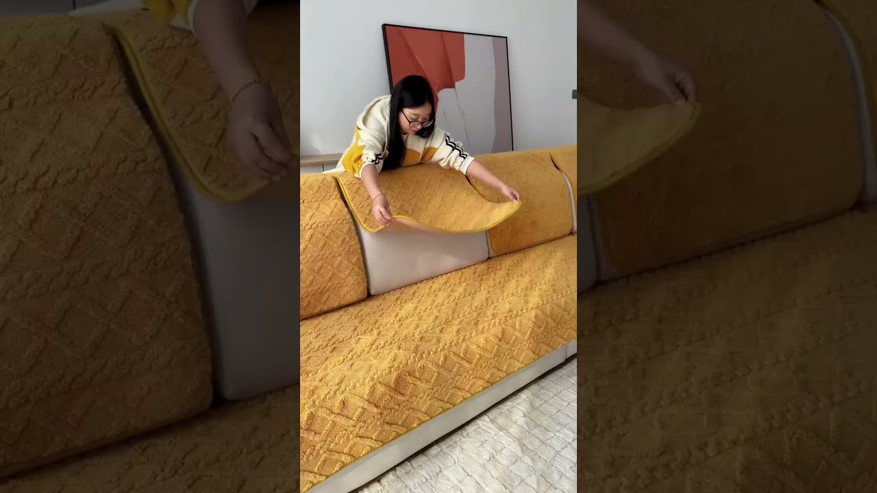 ❤️Sofa Cover /Chair Cover/ Slipcover make your living room more elegant with limited budget.
