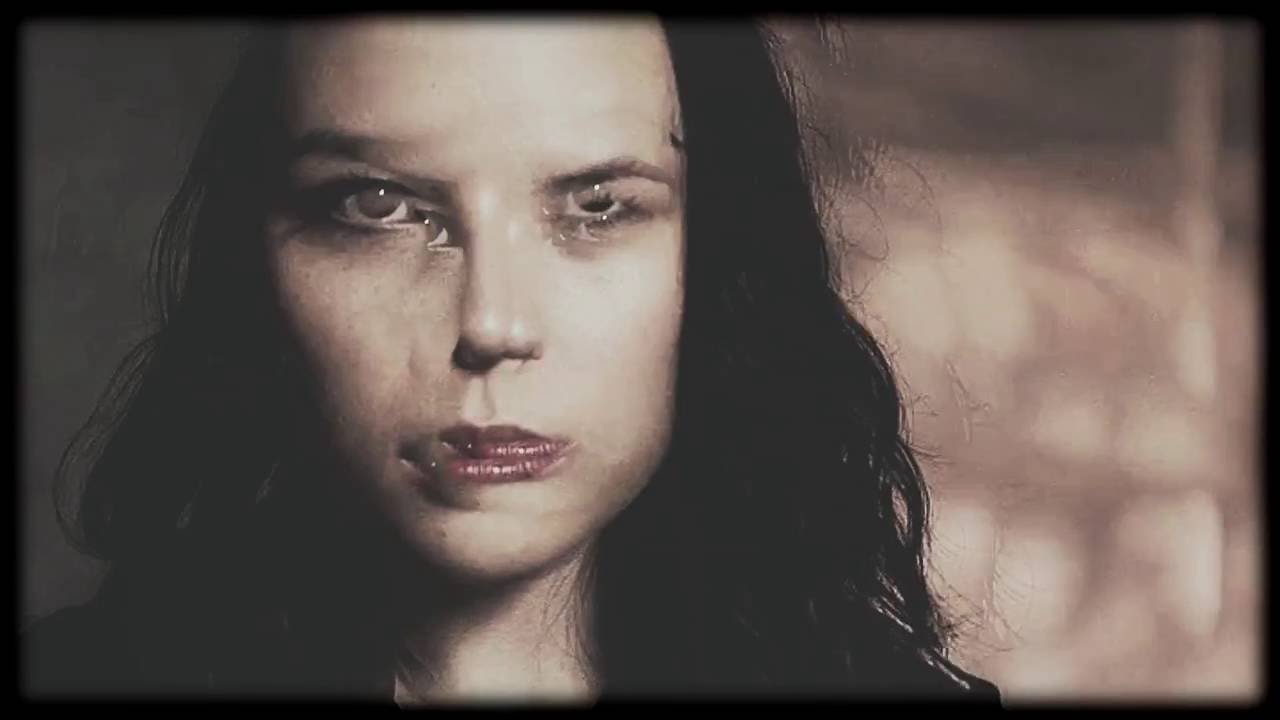 The Vampire Diaries - House of Death