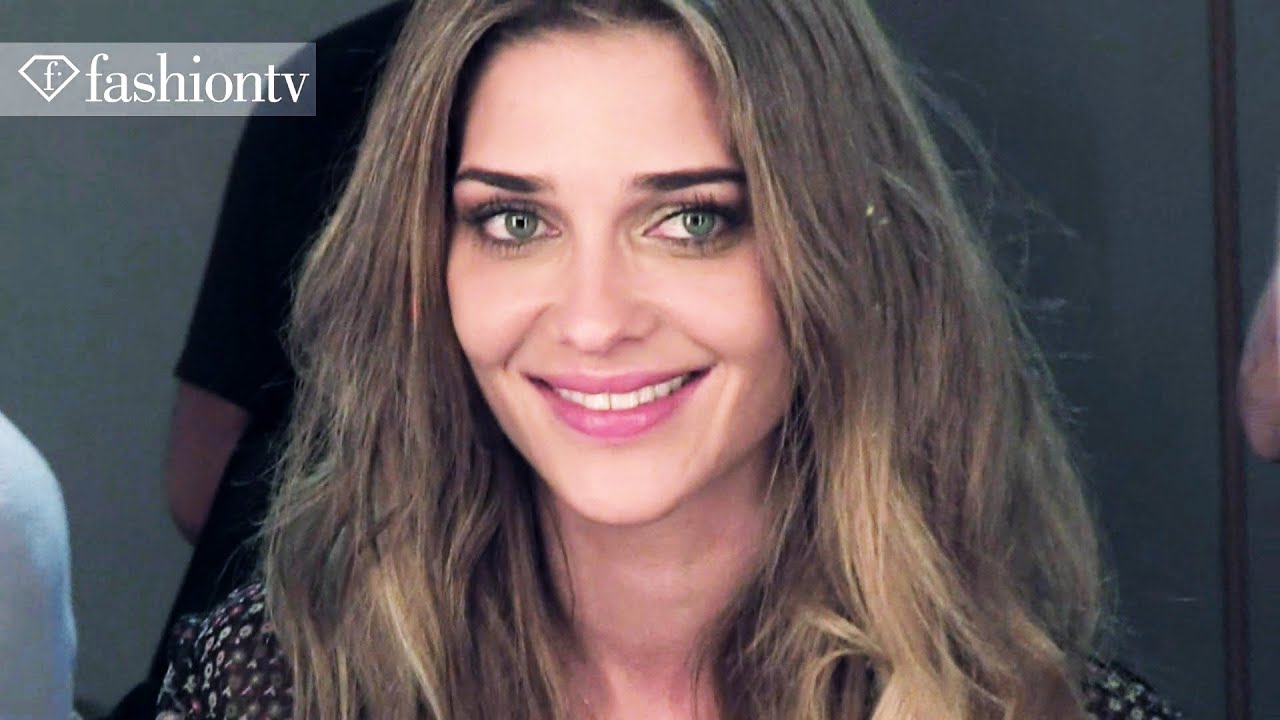 Ana Beatriz Barros - Exclusive Interview Backstage at Blueman, FFW Rio Spring 2012 | FashionTV - FTV