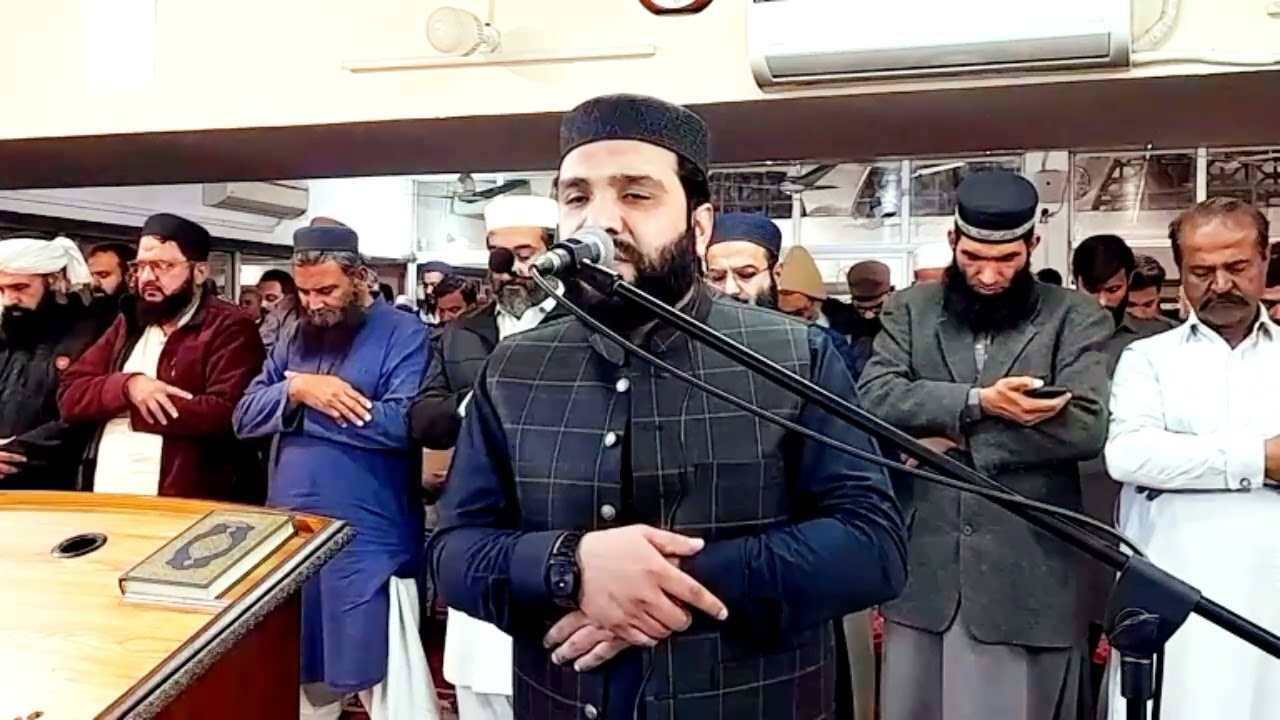 لقد من الله على المؤمنين اذ بعث فيهم رسولا من انفسهم 💞❣️