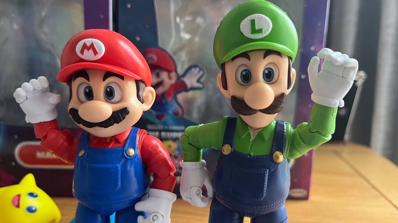 Super Mario Galaxy movie Mario and Luigi action figures unboxing 
