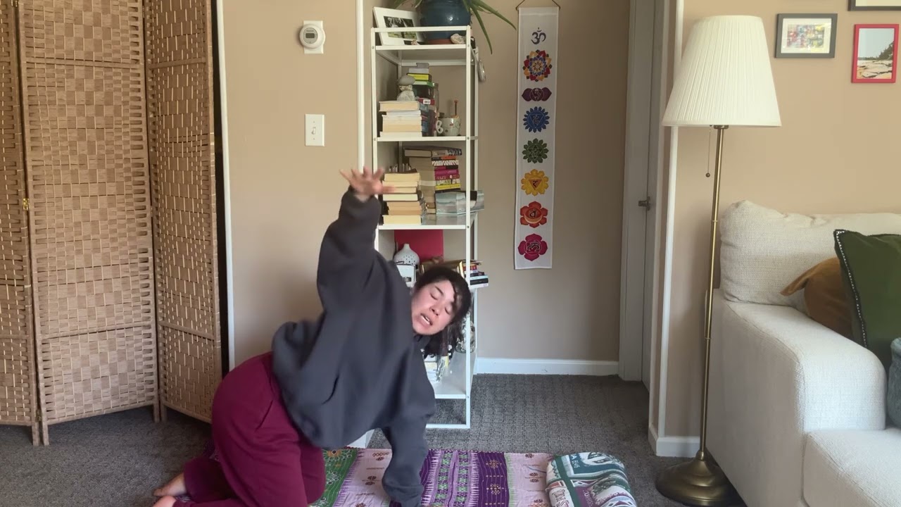 20 Minute Gentle Morning Yoga Flow