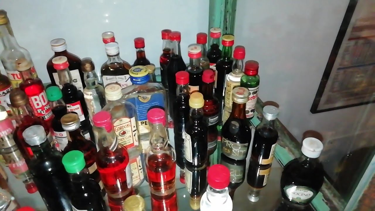 Collezione di liquori mignon