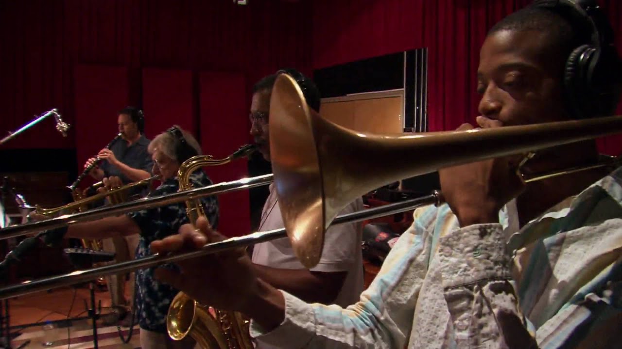 The Princess & the Frog A Return to the Animated Musical Featurette