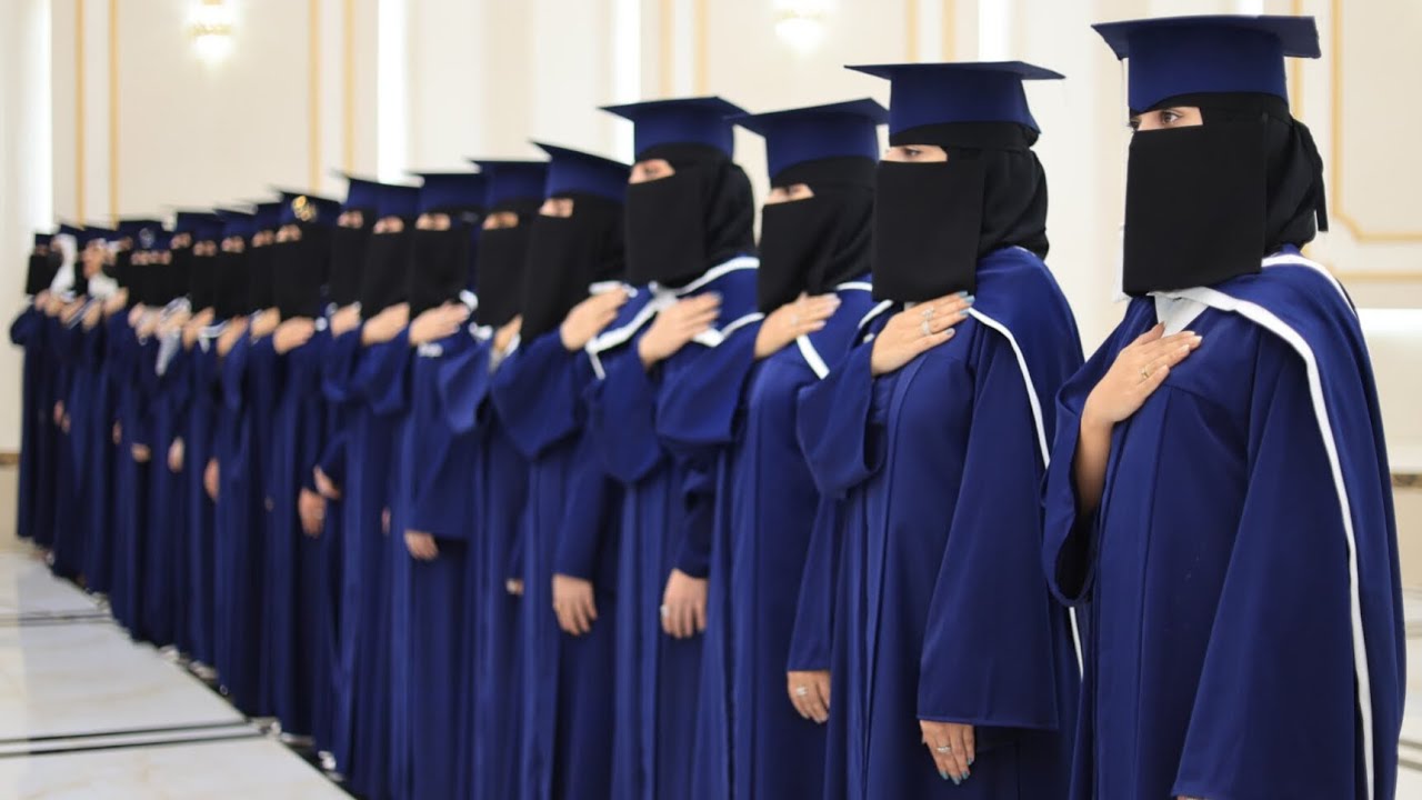 مقتطفات من حفل تخرج طالبات جامعة صنعاء كلية طب الأسنان للعام 2024 #تنسيق_مكتب_الملكي #اليمن #تخرج