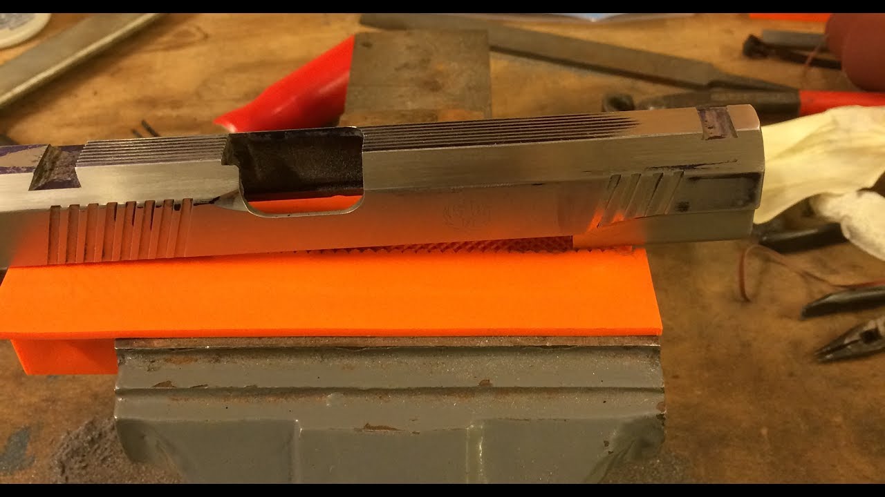 RUGER SR1911 tritop and serrations,   Part 1