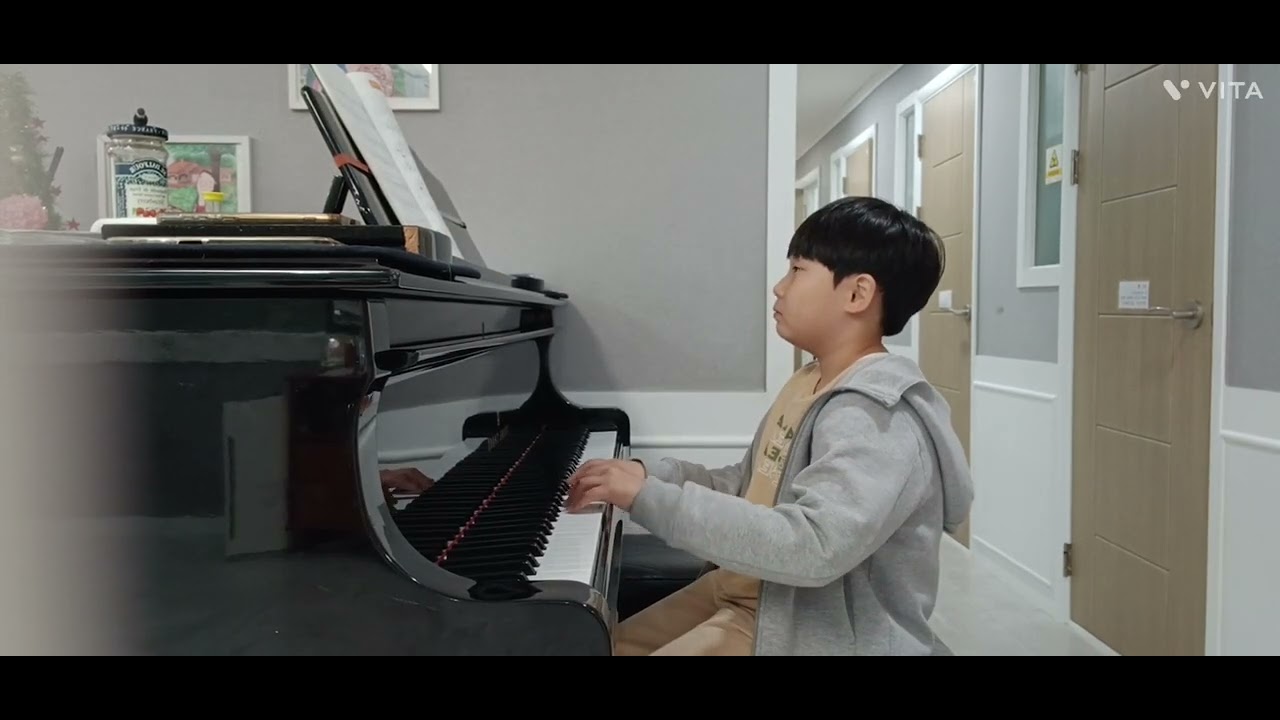 이*윤 / 강*현 / 이*서 / 김*문 / 선*율 / 김*윤