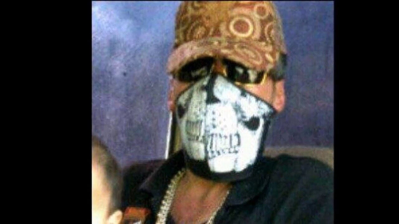 El General De Sinaloa Con Los Nuevos Cazadores - Mi Clave M1 (En Vivo)