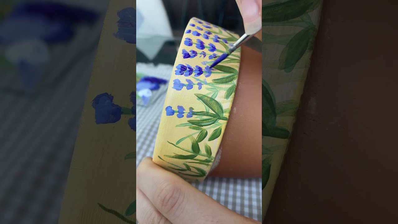 How I Paint This, Watch Me Paint 🎨  | Purple Flower Pattern | Acrylic on Terracotta | 