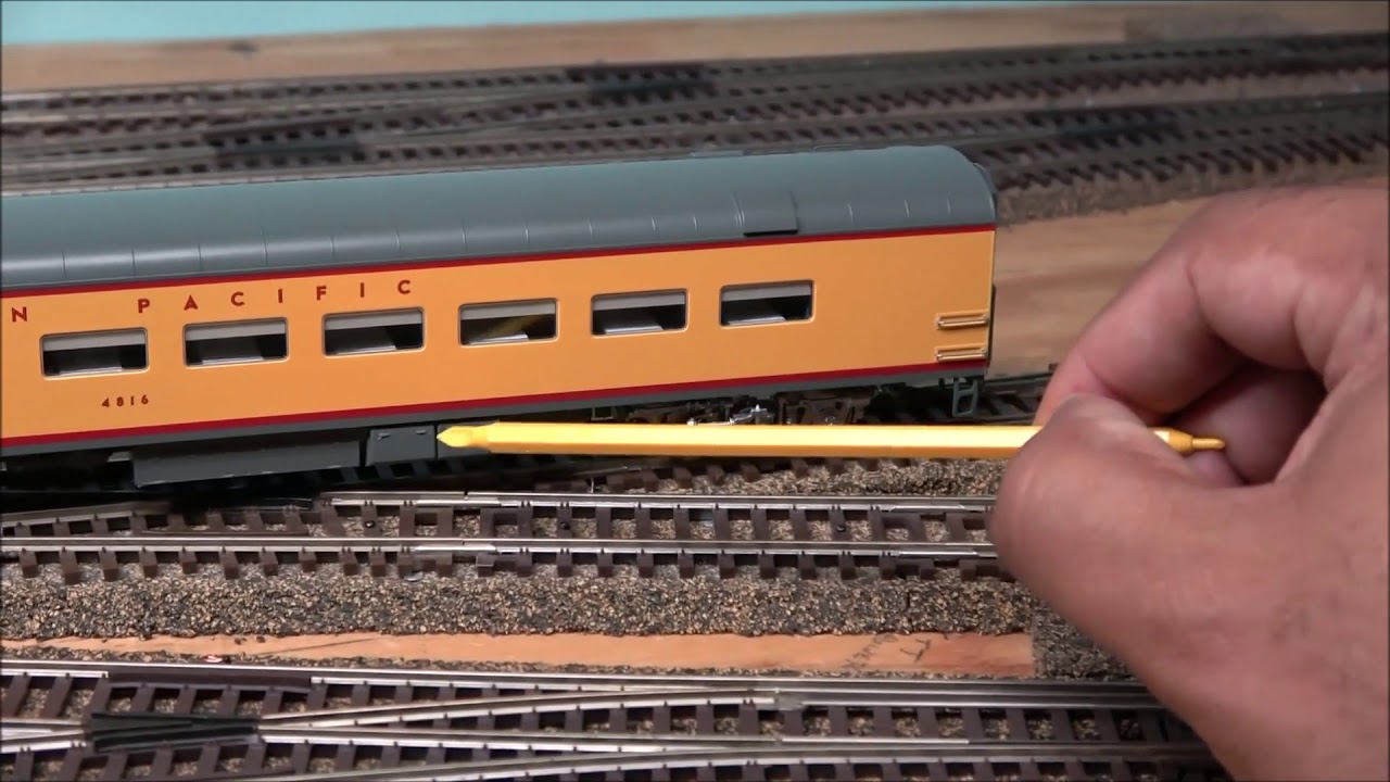 Product Demo: Rapido HO Lightweight Diner Cars w/ China Dinnerware!