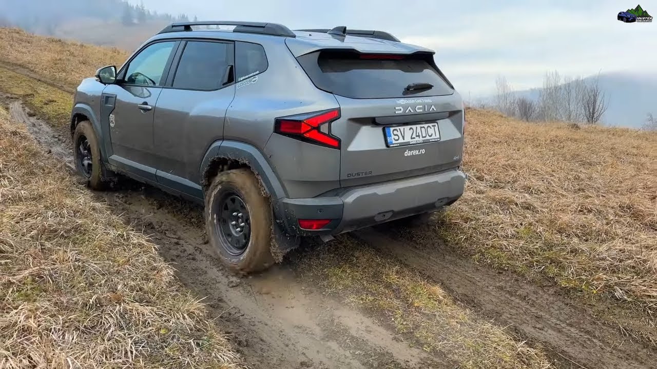 Dacia Duster 2025 2WD VS 4WD Mud Test