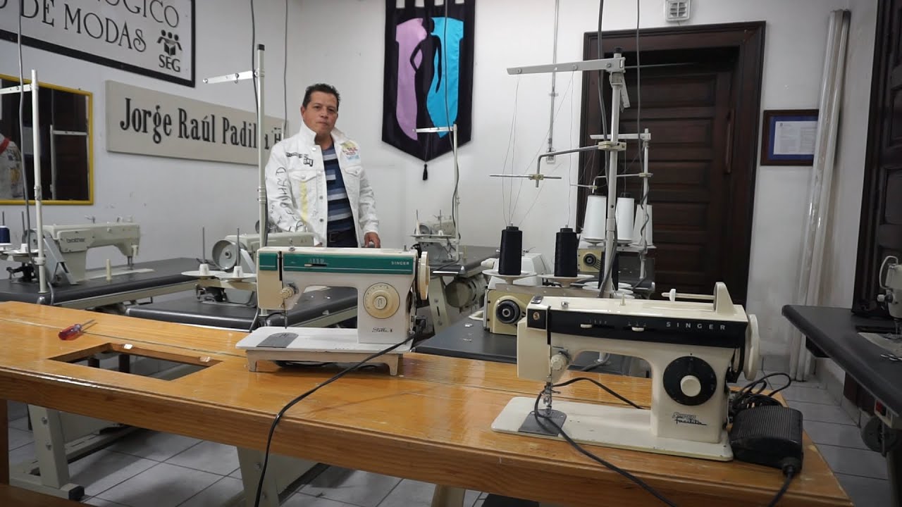 MANTENIMIENTO A MÁQUINA DE COSER SINGER FAMILIAR