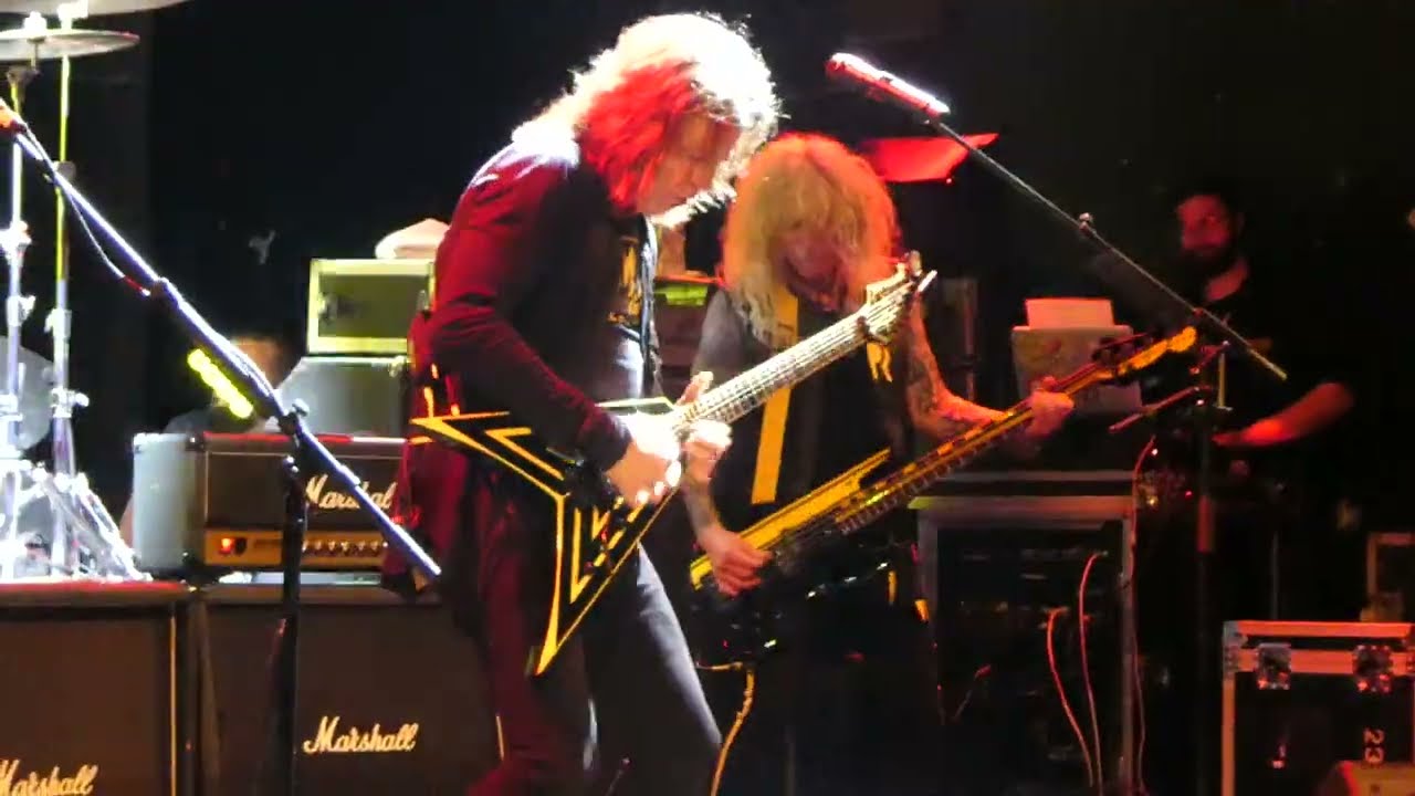 Stryper 