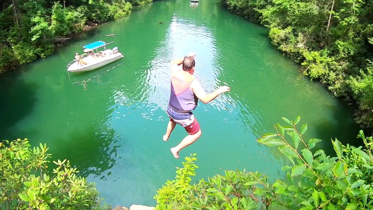 LAKE JOCASSEE | DEVILS FORK STATE PARK | CAMPING | GOPRO HERO 6 | TRAVEL | WATERFALLS