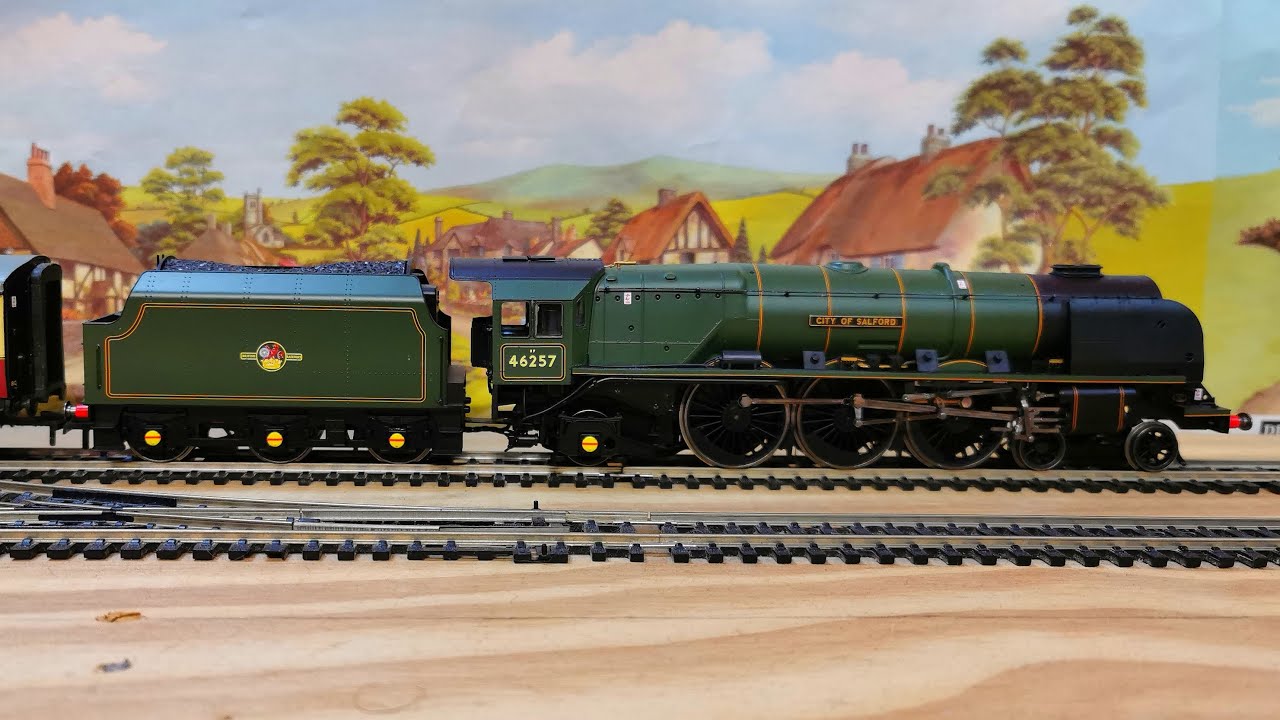 HORNBY RAILWAYS EX LMS CORONATION CLASS 46257 