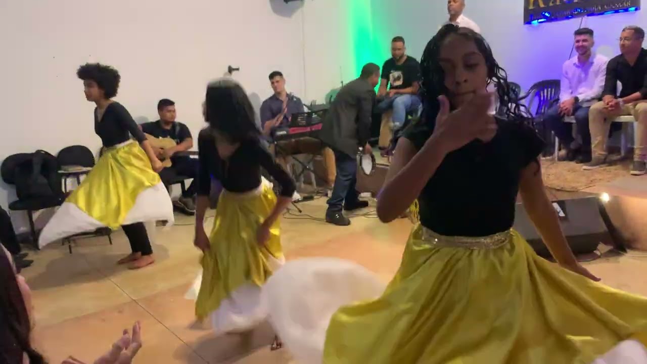 Coreografia Vale de Ossos secos - Coreografia chamas no altar