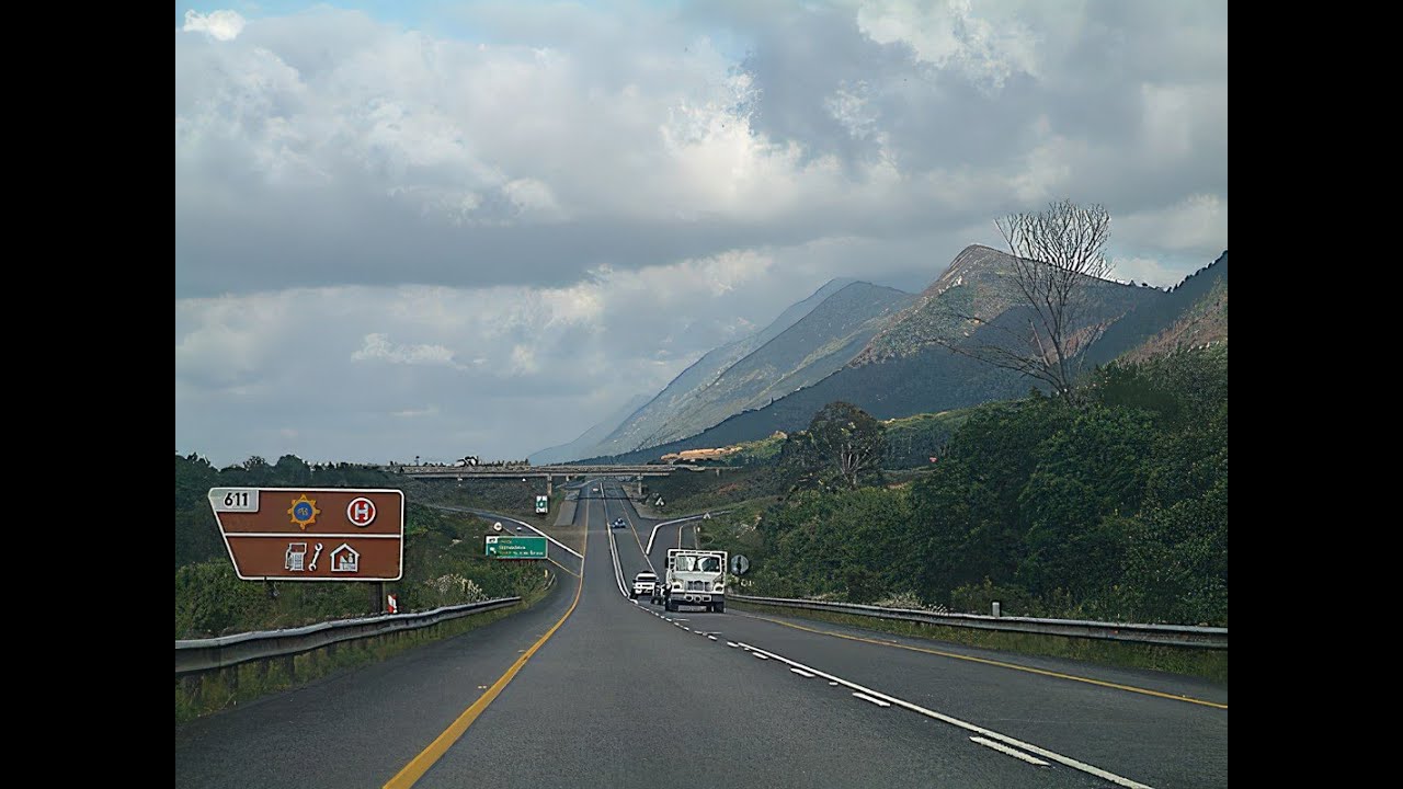 KAREEDOUW TO TWEE RIVIERE ON R62 DRIVING - WESTERN CAPE.