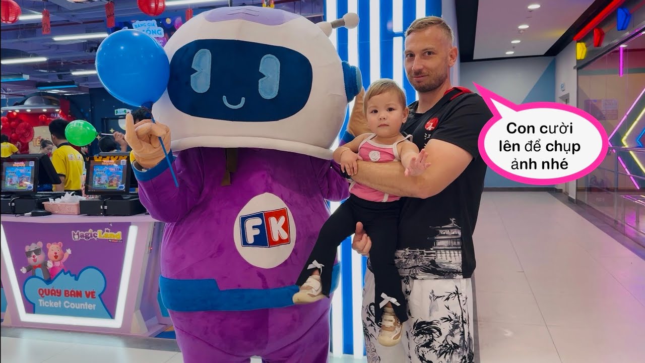 ĐƯA AYLA ĐI VINCOM PLAZA Ở VINH, NGHỆ AN