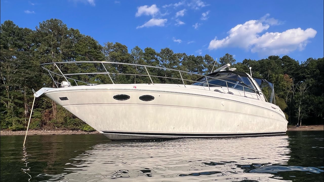 For Sale 2001 Sea Ray Sundancer 380 MerCruiser Horizon 8.1 engines with very low hs @ Allatoona Lake