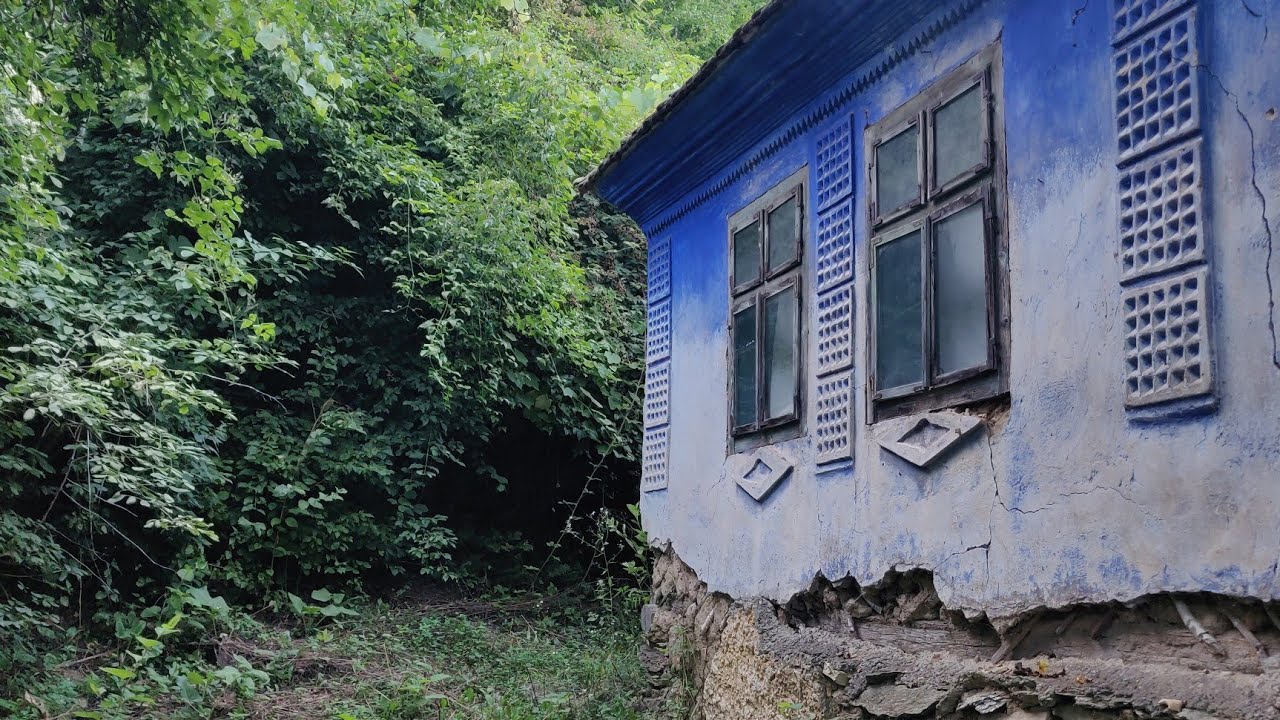 SATUL cu UN SINGUR LOCUITOR - Am Gasit un Catun superb in muntii Poiana Rusca