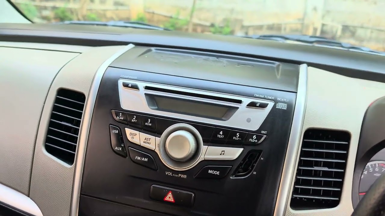 2014 maruti wagonr vxi petrol mt reading 62,000 location Nagole Hyderabad ph 8121563669