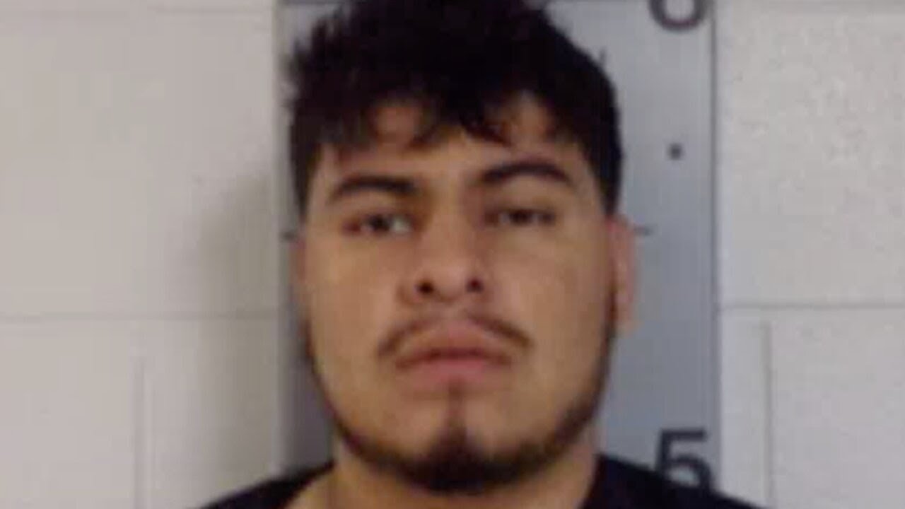 Pursuit leads to 2-vehicle crash killing 2 in Monett, Mo.; driver arrested