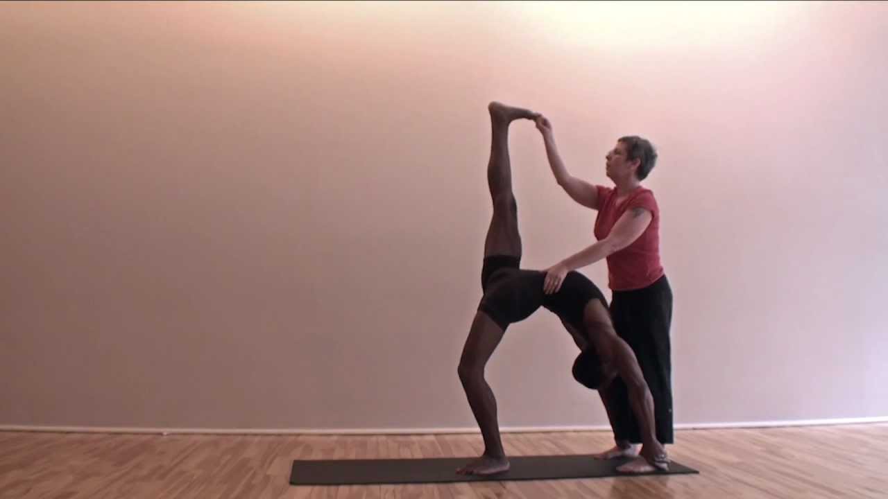 AcroYoga Montreal presents: Hanumanasana Flow Pt#3
