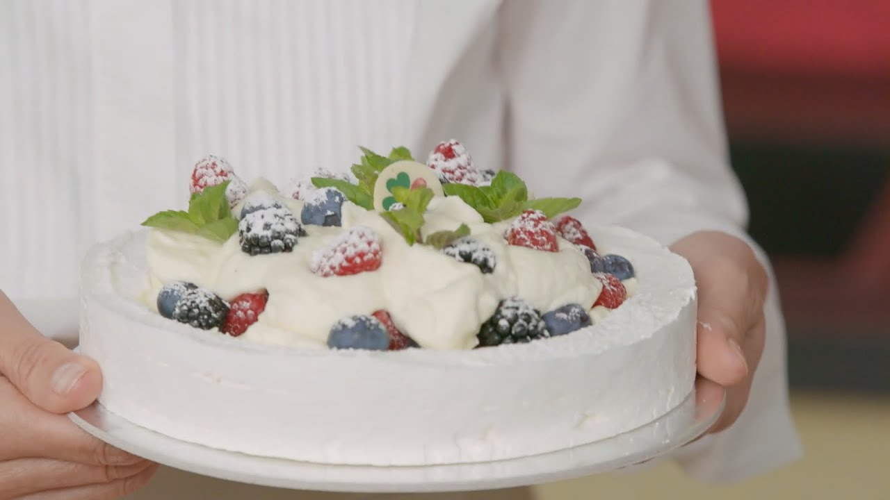 La Pasticceria di Frau Knam | Torta Pavlova ai Frutti di Bosco