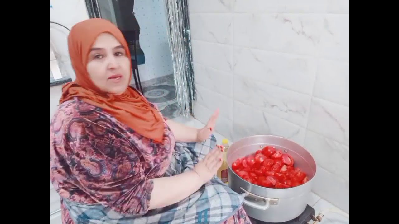 درت لبناتي الطماطم  لوعتكم بيها تخدموا بيها اي حاجة و تساعد العاملات