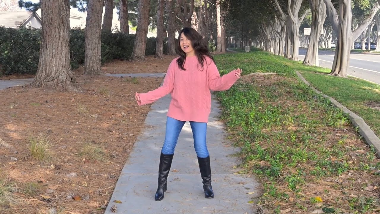 Fall Runway 🍁 Joyful Outdoor Fashion with Everyday People 🍃 🍂