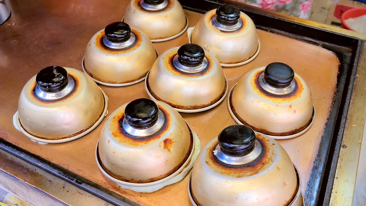 Korean Sweet Pancakes (Hotteok) - корейская уличная еда