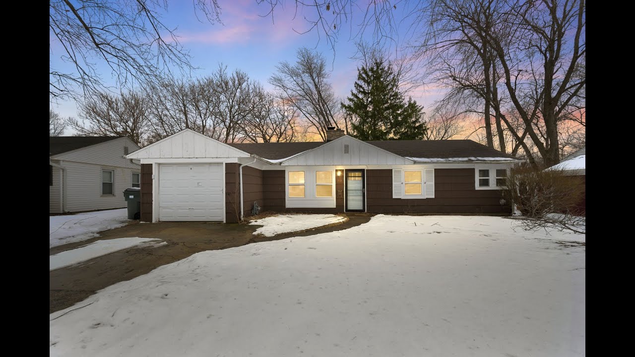 Ashley Zalewski|319 Indianwood Blvd|Park Forest, IL|ColdwellBankerHomes.com