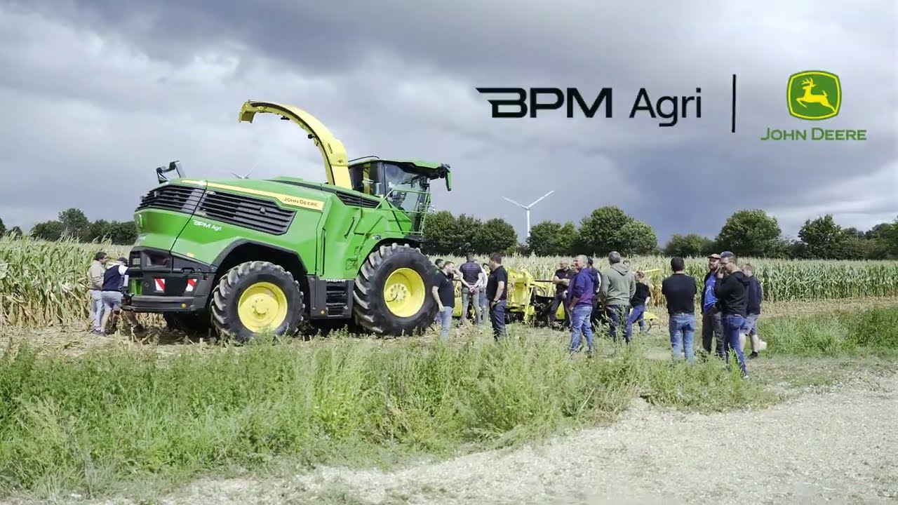 Démonstrations Ensileuse F8 500 John Deere - BPM Agri