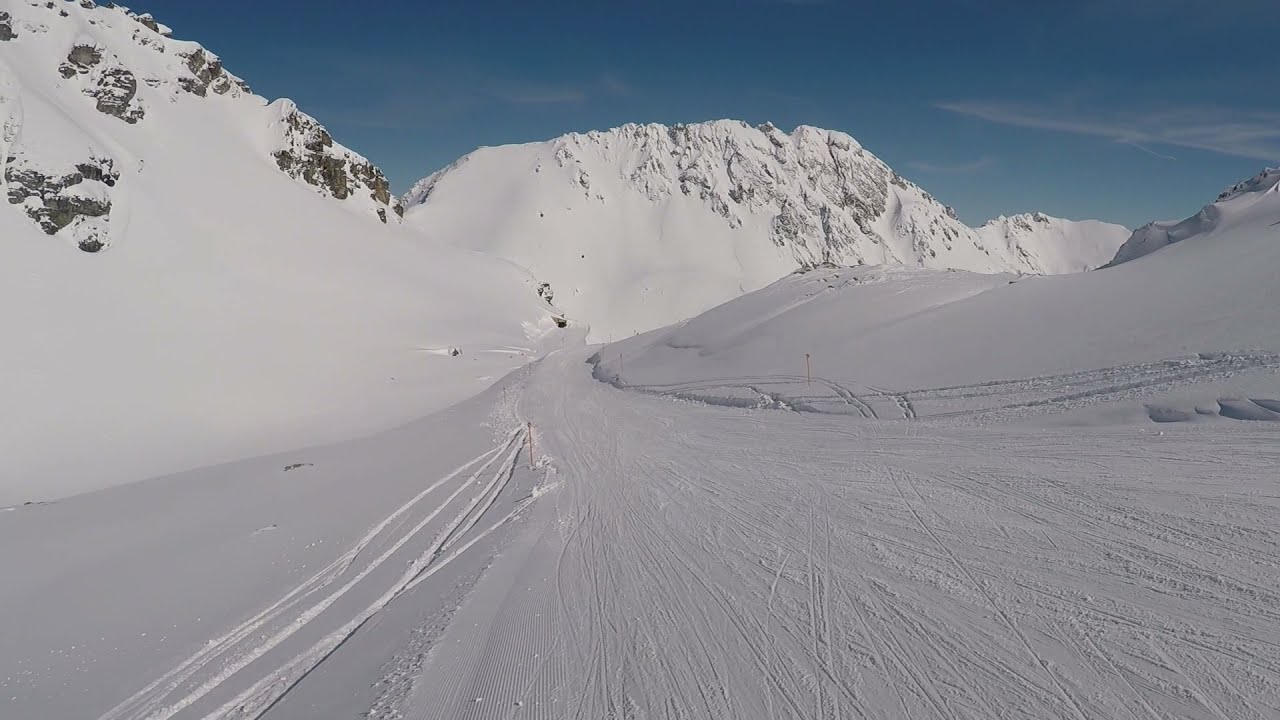Arosa Lenzerheide 2021, red run from Parpaner Rothorn (2.865 m)