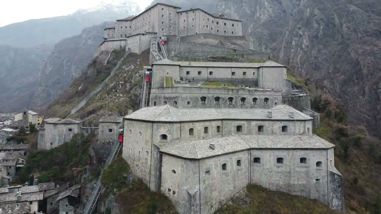 Forte di Bard (drone view)