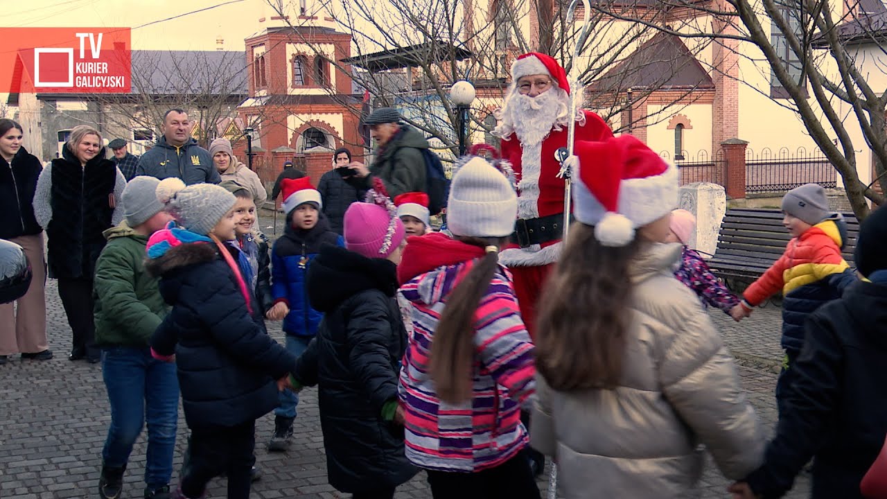 Święty Mikołaj jako pierwszy przekroczył przejście graniczne Malhowice-Niżankowice
