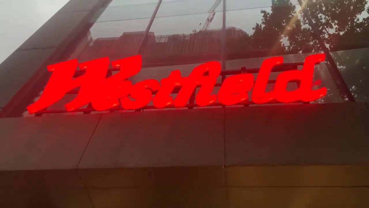 Parramatta Westfield shopping centre walking through 15 December 2020