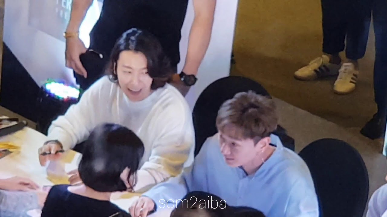 #FanSigningEventSuperJunior Donghae & Eunhyuk Focus - Only Sign