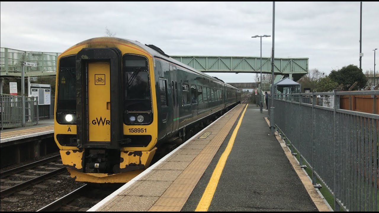 REUPLOAD Trains at Ashchurch for Tewkesbury 07/04/2021