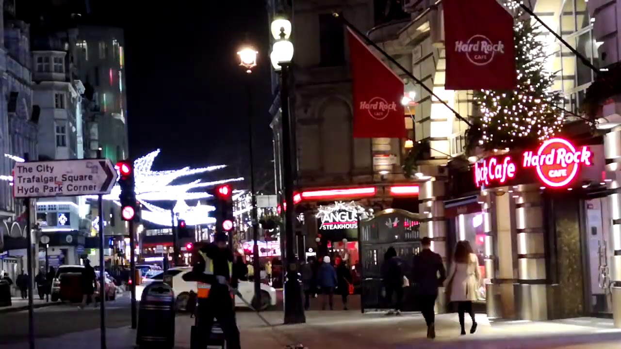 PEOPLE PASSING ON THE STREET | NO COPYRIGHT VIDEO | NO COPYRIGHT VIDEO BACKGROUND | 4K | HD | 2020