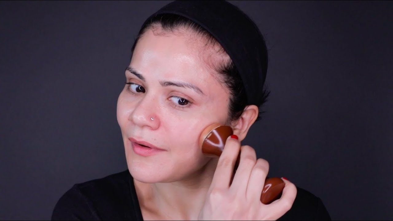 The Ultimate Skin Detoxifying Face Massage